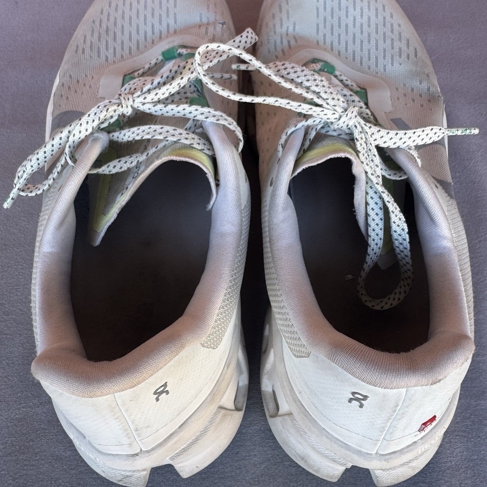 Size 9.5 - On Cloudmonster Running‎ Sneakers in Gray and Green - Picture 6 of 12